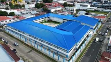 Vista aérea del conjunto educativo.